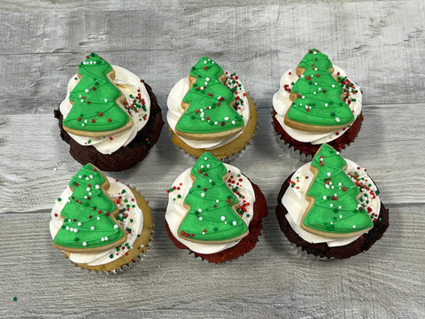 Cupcakes format régulier temps des fêtes 2025 :  biscuits sapins