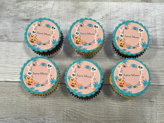 Cupcakes réguliers Halloween 2025: joyeuse Halloween