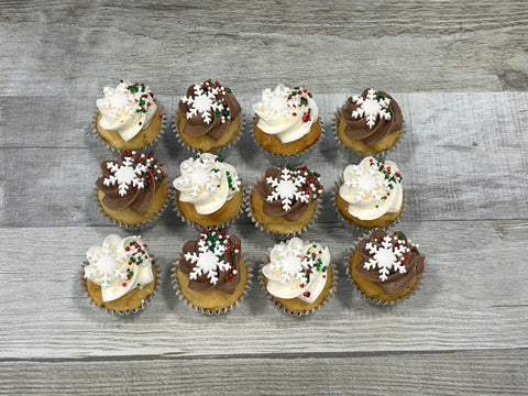 Minis cupcakes Temps des fêtes 2025  : vanille , chocolat et flocons