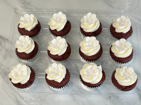 Minis Cupcakes fleurs blanches