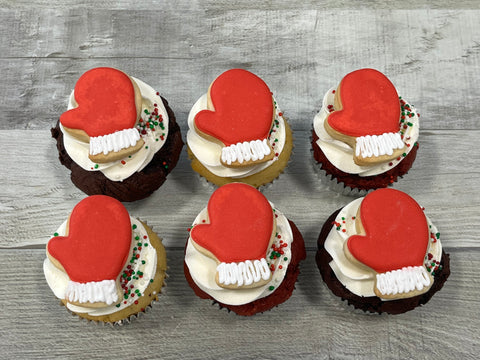 Cupcakes format régulier temps des fêtes 2025 :  biscuits mitaines