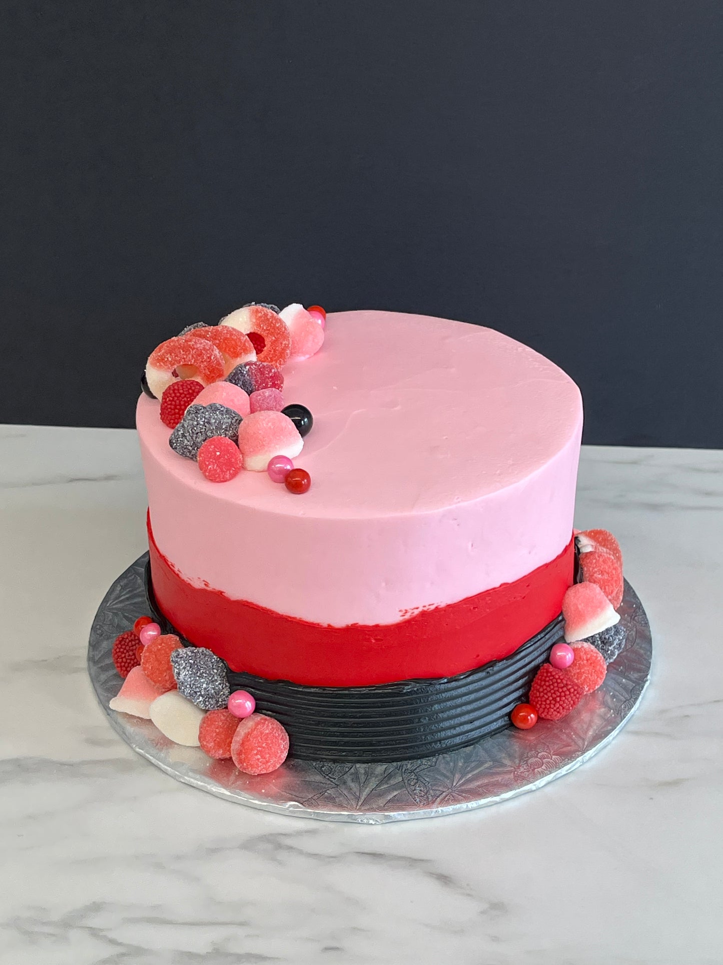 Festin de bonbons : rose-rouge-noir