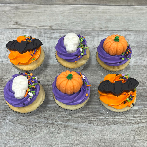 Cupcakes squelettes , citrouilles et chauves-souris