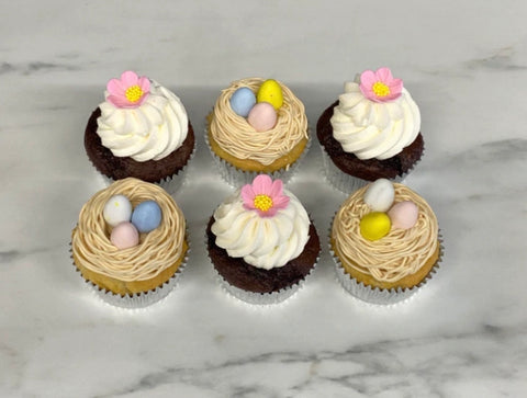 Cupcakes Pâques nids et fleurs (format régulier)